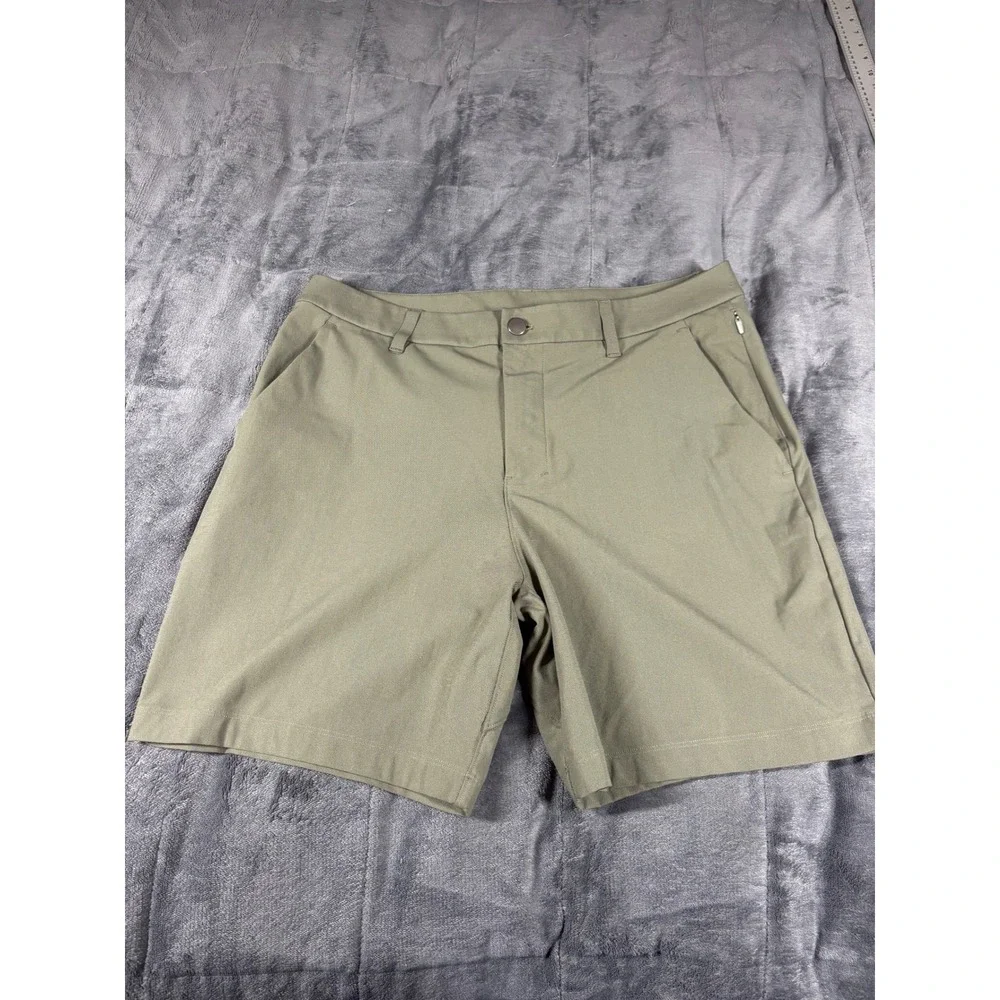 Lululemon Commission Golf Shorts 33 Olive Green Warpstreme LM7BMHS 7 Inch Inseam